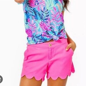 Pink Lilly Pulitzer Buttercup Women's Shorts
Size 10, new like condition